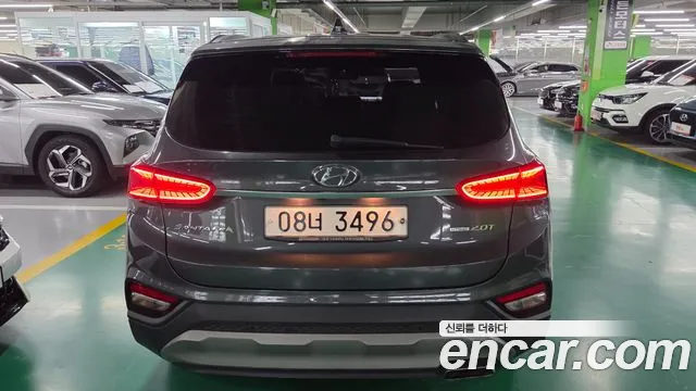 Hyundai Santa Fe 2018 thumb 5