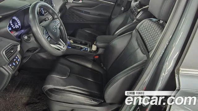 Hyundai Santa Fe 2018 thumb 7