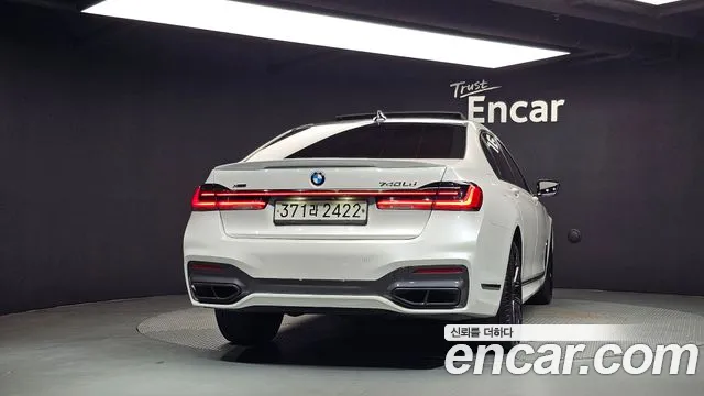 BMW 7 серии 2019 thumb 4