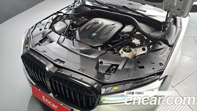 BMW 7 серии 2019 thumb 6