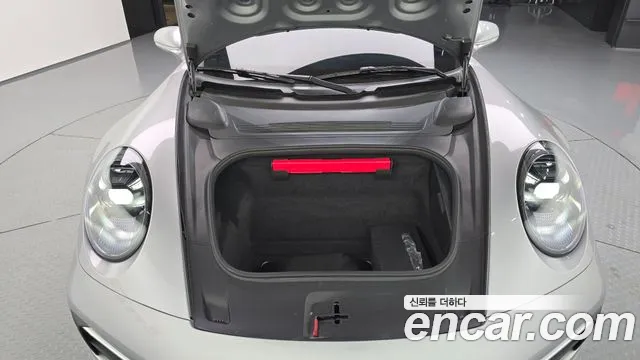 Porsche 911 2024 thumb 6