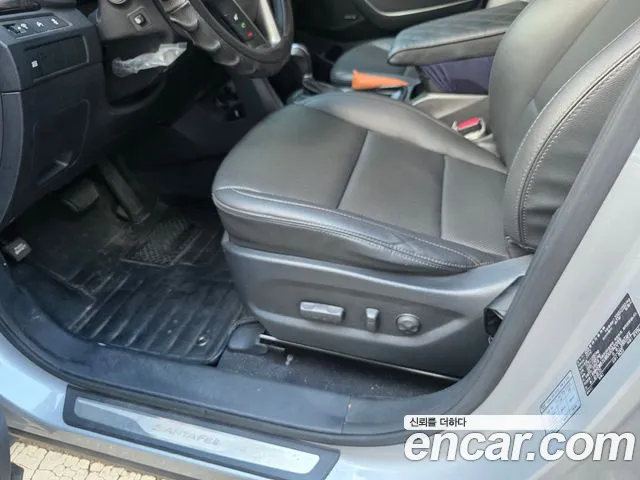 Hyundai Santa Fe 2012 thumb 7