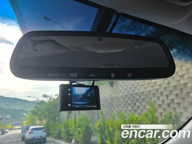 Hyundai Santa Fe 2012 thumb 12