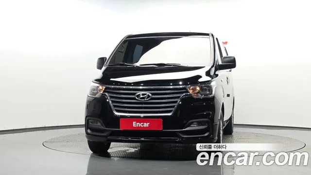 Hyundai Starex 2019 thumb 2