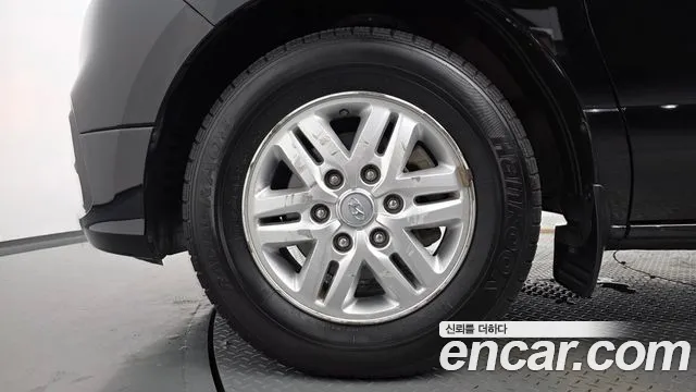 Hyundai Starex 2019 thumb 4