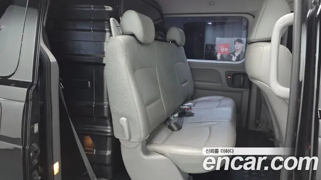 Hyundai Starex 2019 thumb 11