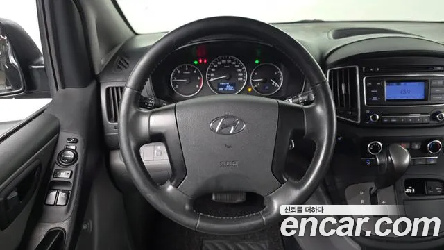 Hyundai Starex 2019 thumb 12