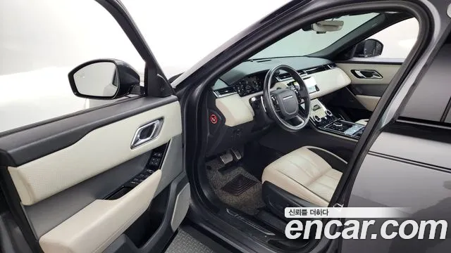 Land Rover Range Rover Velar 2019 thumb 10