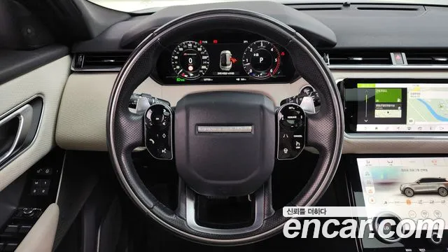 Land Rover Range Rover Velar 2019 thumb 12