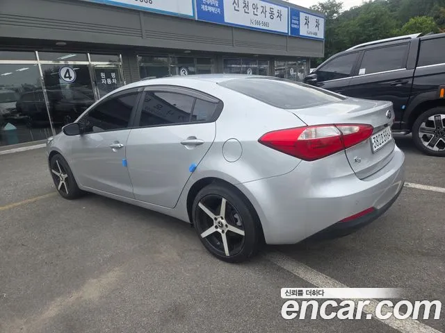 Kia K3 2015 thumb 4