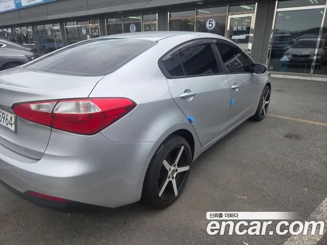 Kia K3 2015 thumb 6