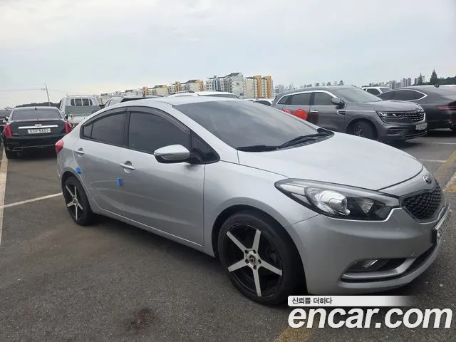 Kia K3 2015 thumb 8