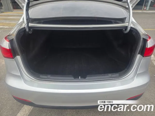 Kia K3 2015 thumb 9
