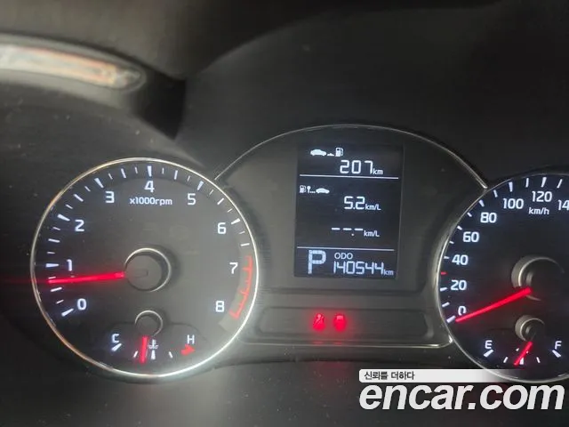 Kia K3 2015 thumb 10