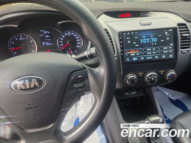Kia K3 2015 thumb 11