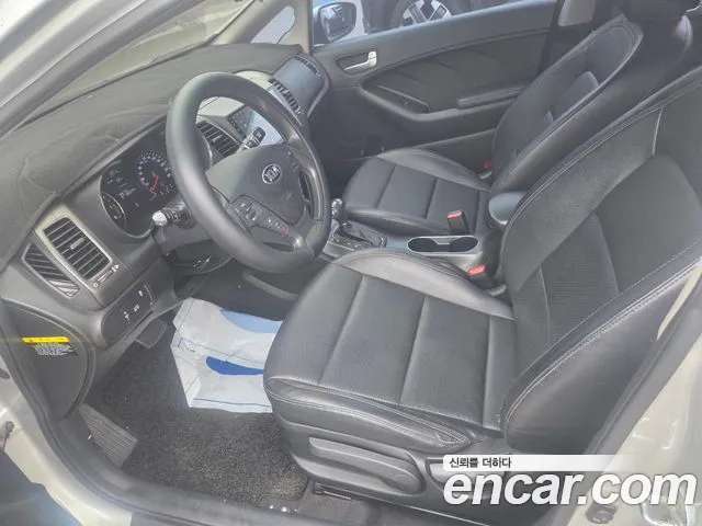 Kia K3 2015 thumb 12