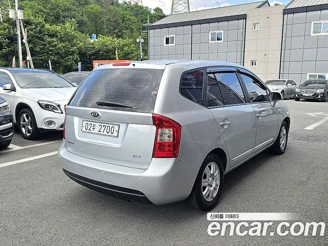 Kia Carens 2008 thumb 4