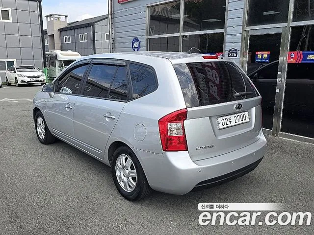 Kia Carens 2008 thumb 6