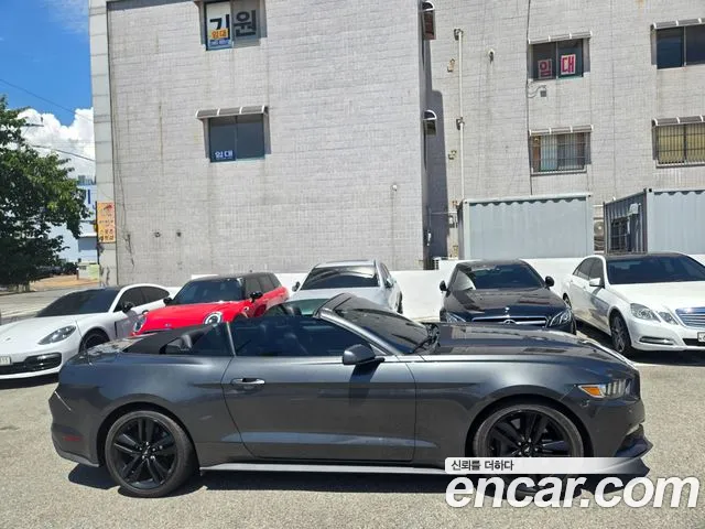 Ford Mustang Mach-E 2016 thumb 4