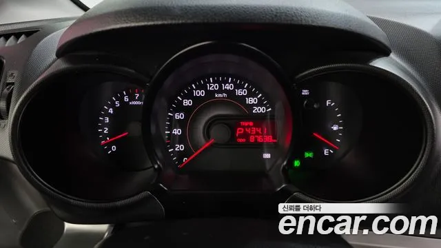 Kia Ray 2017 thumb 8