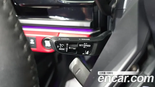 Porsche Panamera 2025 thumb 9