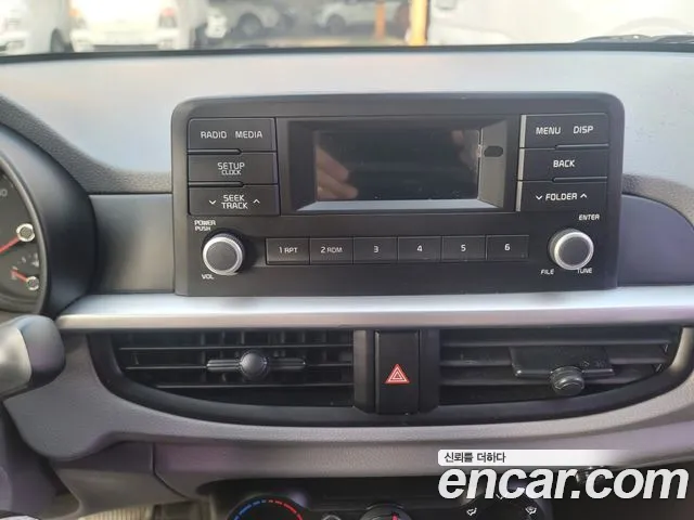 Kia Morning 2019 thumb 10