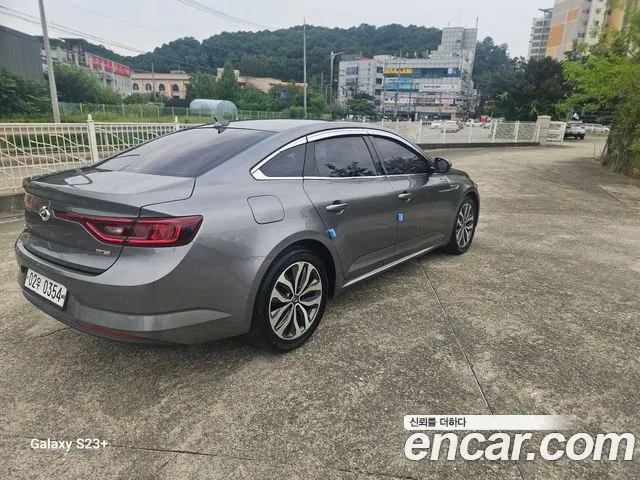 Renault Megane 2016 thumb 6