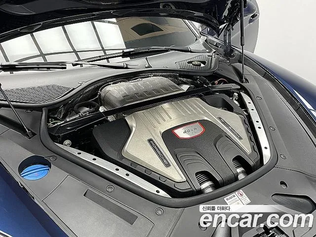 Porsche Panamera 2021 thumb 6