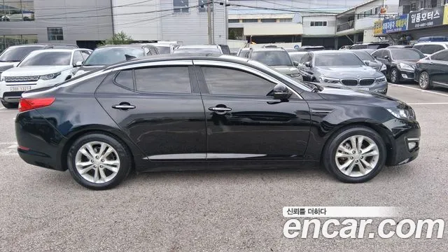 Kia K5 2010 thumb 3
