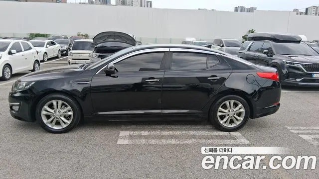 Kia K5 2010 thumb 4