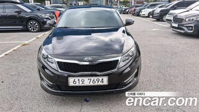 Kia K5 2010 thumb 12