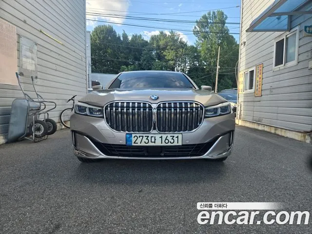 BMW 7 серии 2021 thumb 12