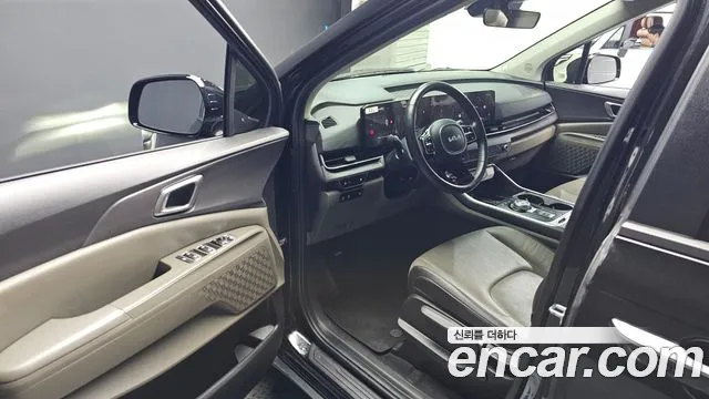 Kia Carnival 2024 thumb 10