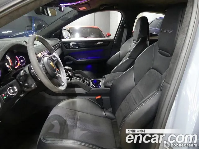 Porsche Cayenne 2022 thumb 10