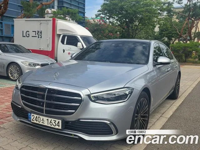 Mercedes-Benz S-Класс 2022 thumb 2