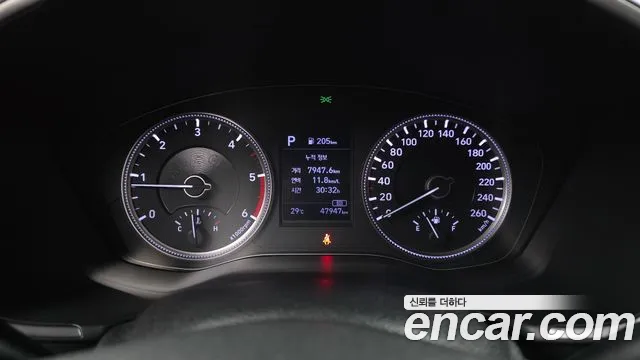 Hyundai Santa Fe 2019 thumb 8
