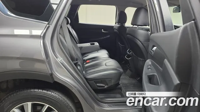 Hyundai Santa Fe 2019 thumb 11