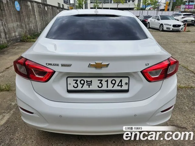 Chevrolet Cruze 2017 thumb 5
