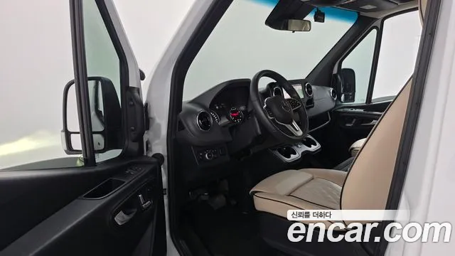 Mercedes-Benz Sprinter 2024 thumb 10