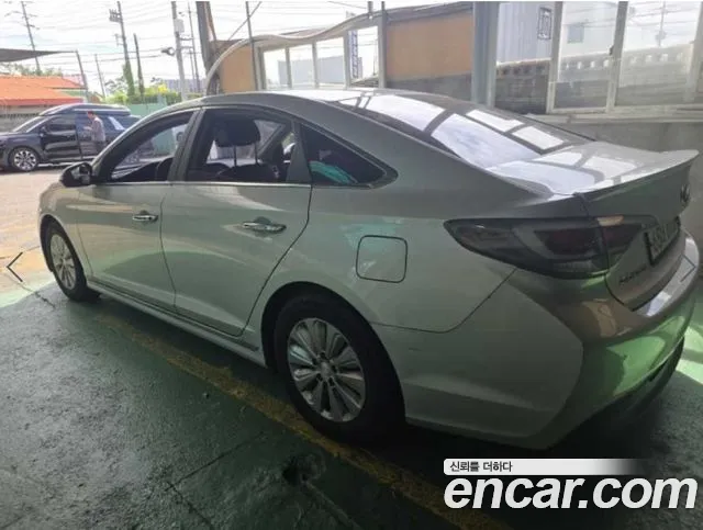 Hyundai Sonata 2015 thumb 3