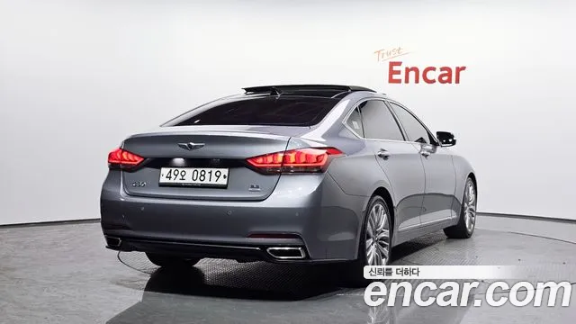 Hyundai Genesis 2016 thumb 2