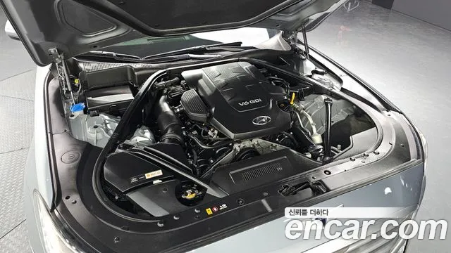 Hyundai Genesis 2016 thumb 6