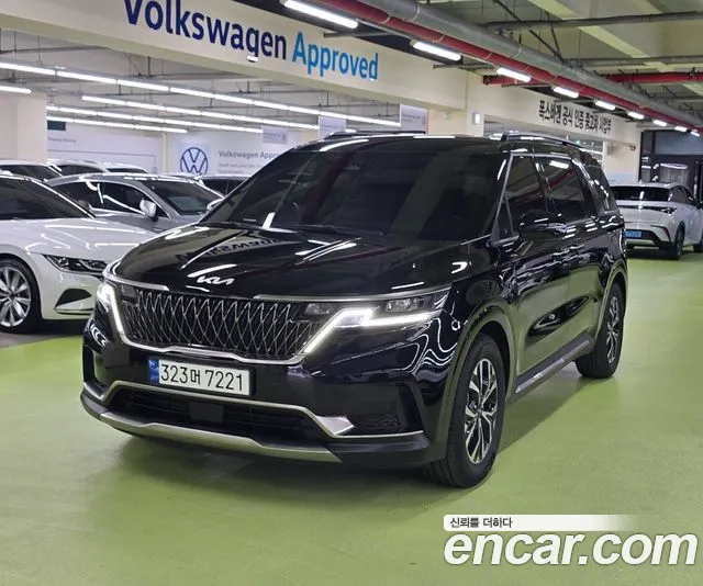 Kia Carnival 2023 thumb 12