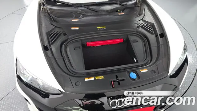 Audi e-tron GT 2022 thumb 6