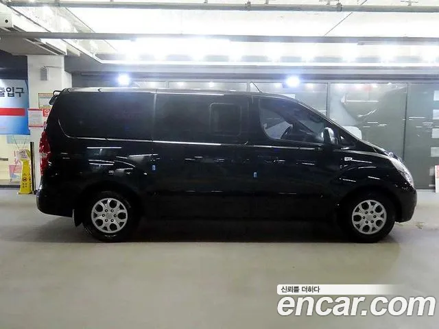 Hyundai Starex 2012 thumb 3