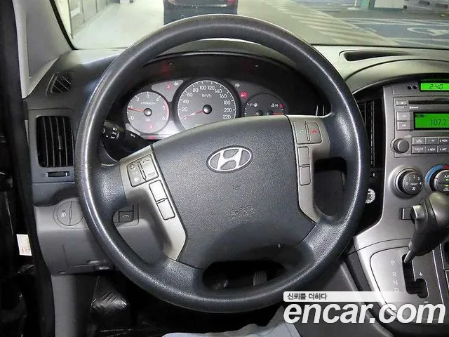 Hyundai Starex 2012 thumb 8