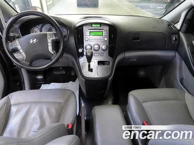 Hyundai Starex 2012 thumb 10