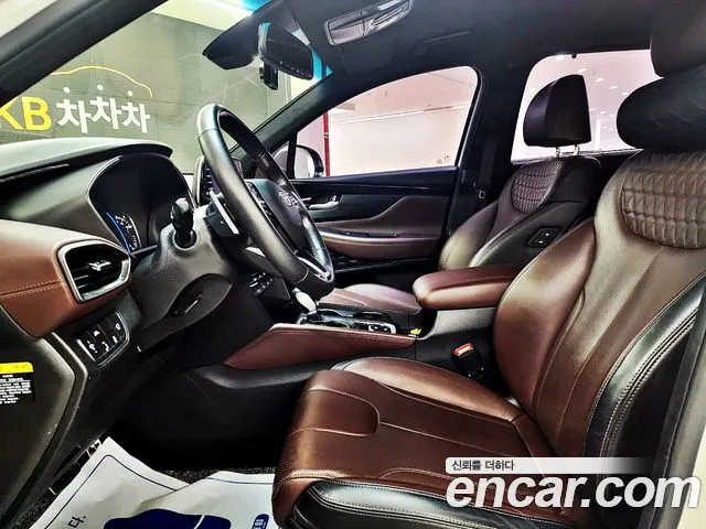 Hyundai Santa Fe 2018 thumb 8