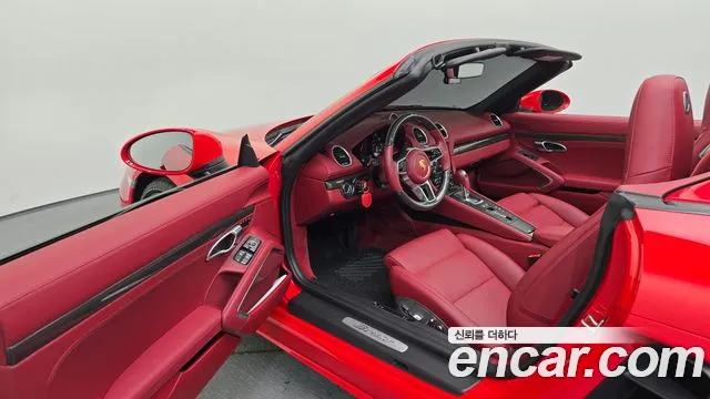Porsche Cayman 2022 thumb 10