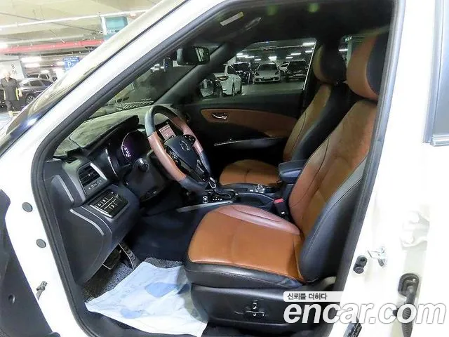 KG_Mobility_Ssangyong TIBOLI 2018 thumb 6